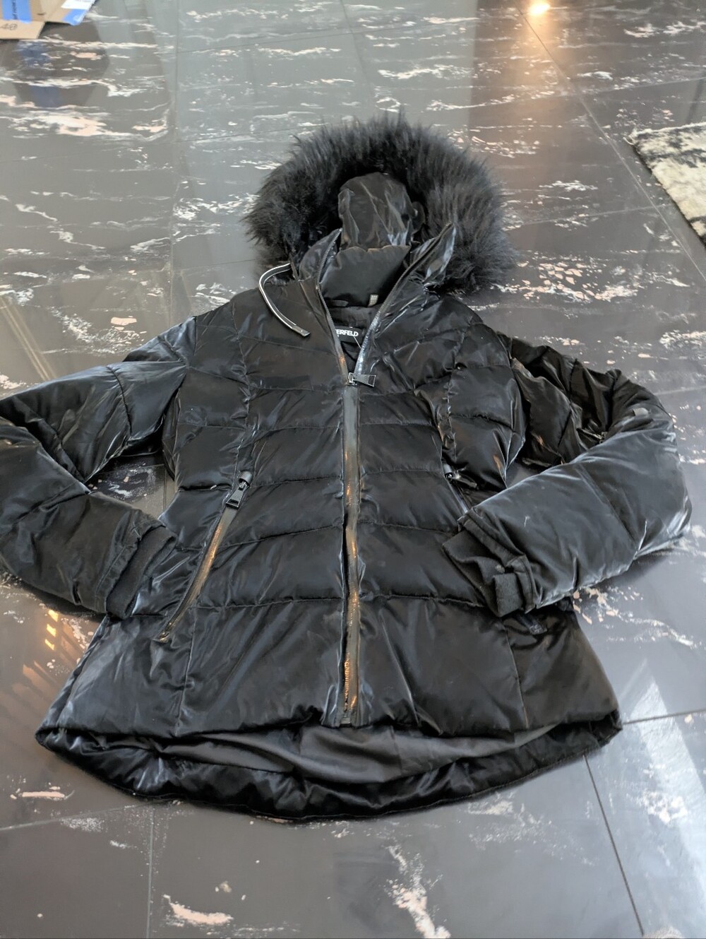 Karl Lagerfeld Paris Faux Fur Trim Black Shiny Belted Puffer Coat Size Medium